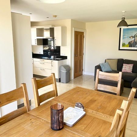New Room @ Sean And Janes Ballycastle Bagian luar foto
